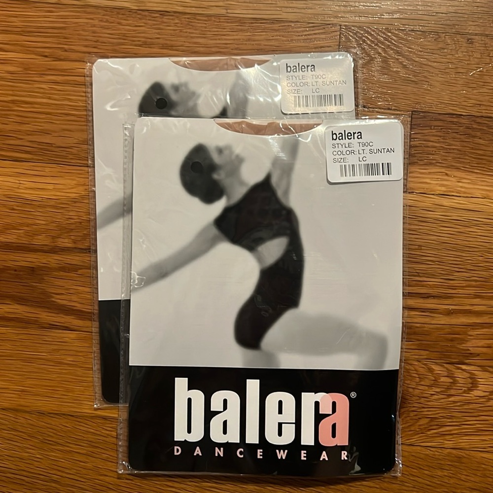 NEW 2 pairs Balera T90C lt. Suntan Convertible Tights Size LC (Child)